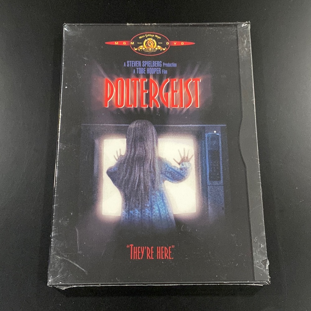 NEW: Poltergeist - DVD